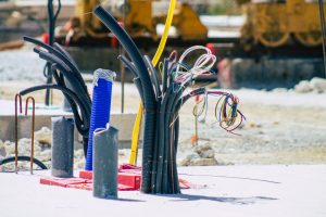 Kabel koncentryczny – budowa, zastosowanie i najważniejsze parametry