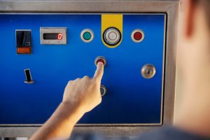 Jak podłączyć automatyczny przełącznik faz?