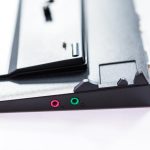 Zamknij się czarne stacje dokujące notebooka.