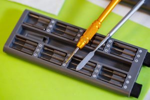 Nowoczesne narzędzia do naprawy gadżetów i urządzeń elektrycznych