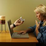 Serial "Sławę Internetu" Internet Dating