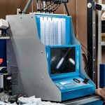 Czyszczacz i urządzenie do testowania wtryskiwacza paliwa na stacji serwisowej samochodów