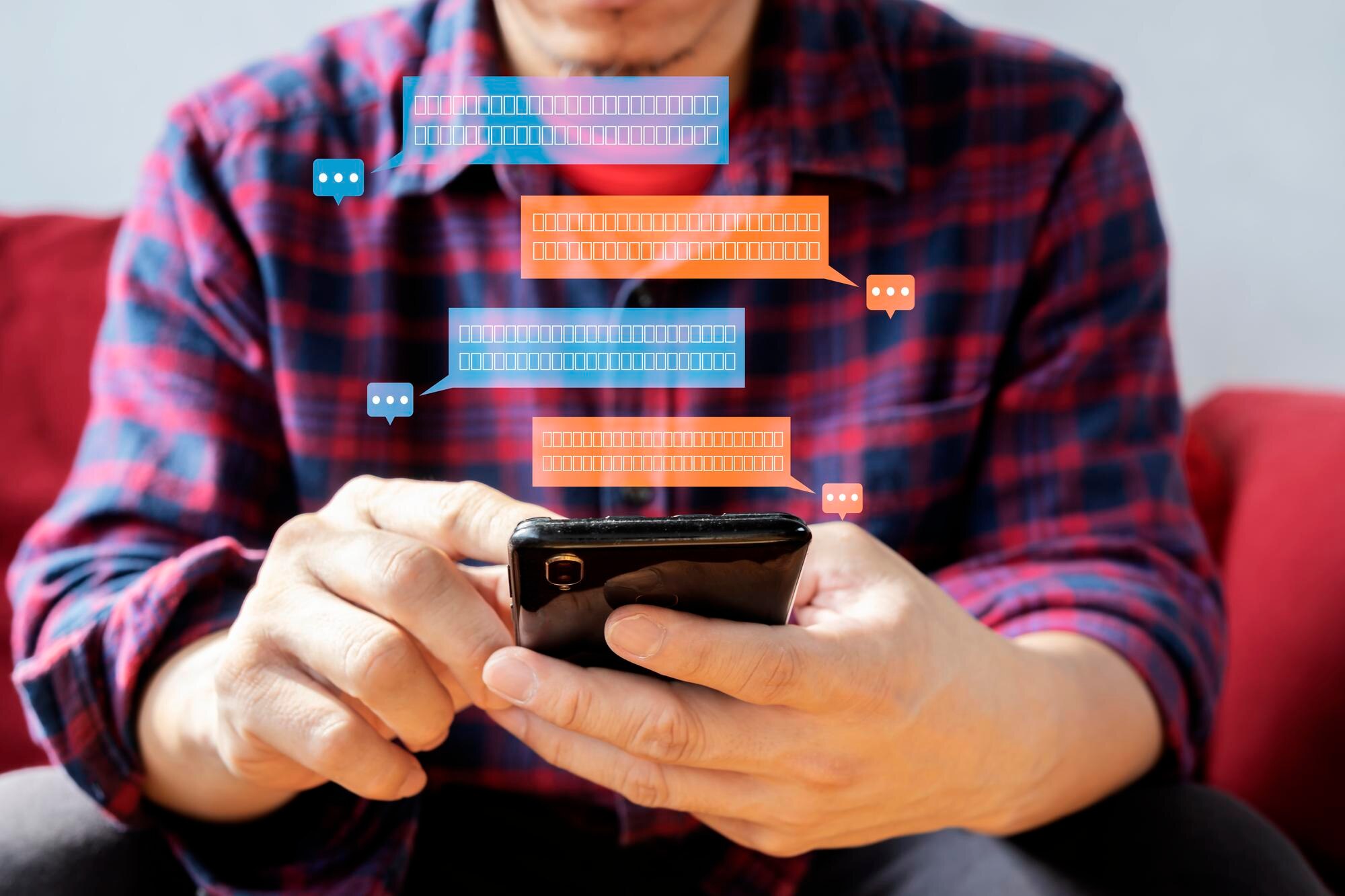 Cieszę się, że modny młody brodaty facet nosi stylowe ubrania, a dżinsowa koszula ma modną fryzurę