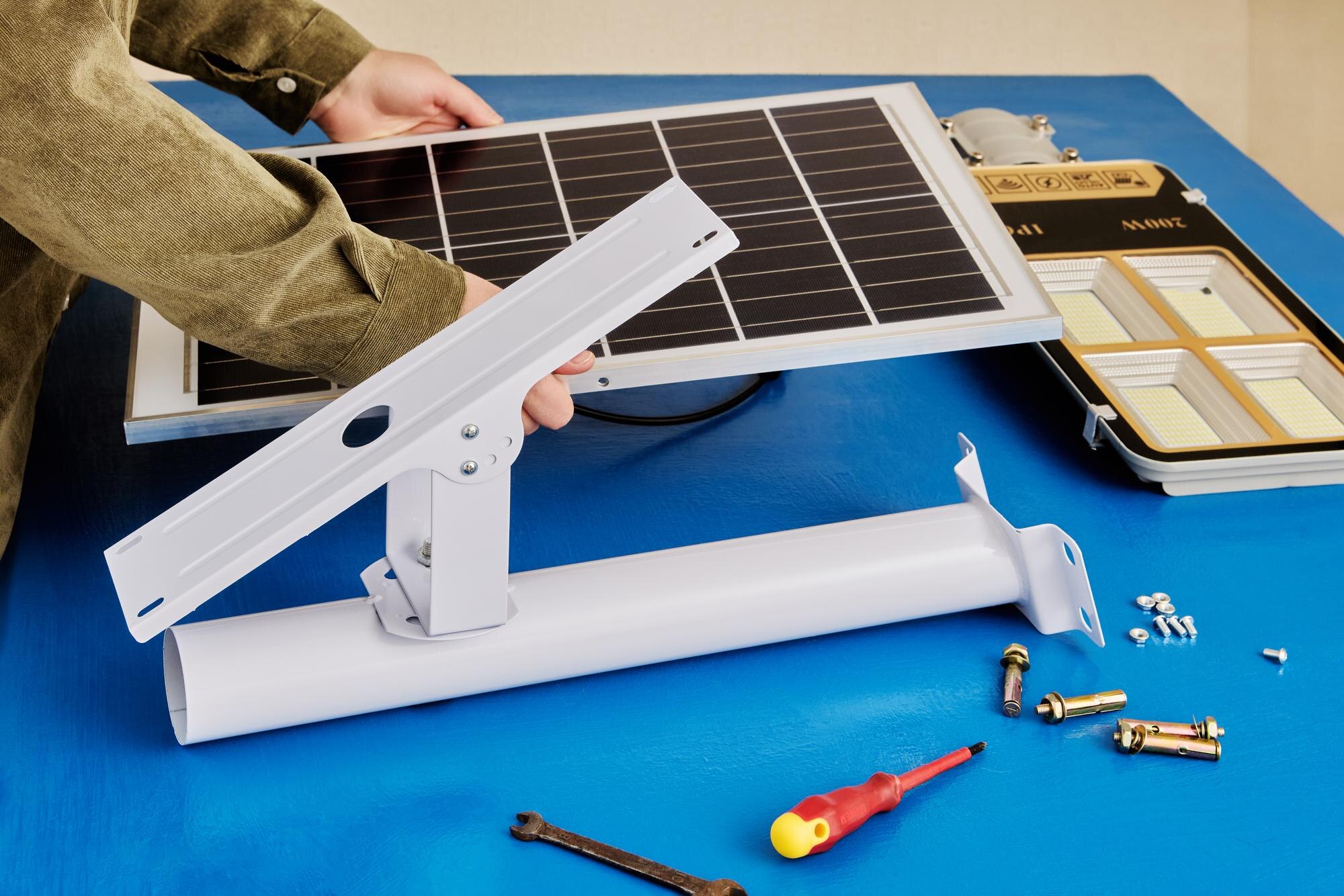 Produkty oświetleniowe do oświetlenia ulicznego na zasilanie słoneczne