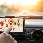 Funkcje nawigacji GPS op Znalezienie pobliskich restauracji stało się łatwe Nowoczesna wygoda podróży