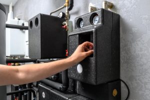 Nowoczesna elektryczna kotła w domu