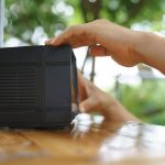 Przenośny lub mały telewizor analogowy